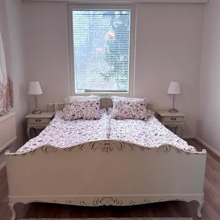 Quiet Renovated Near Tampere Airport & * Pirkkala