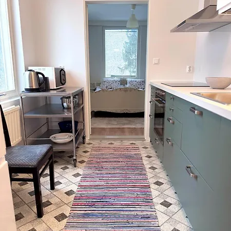 Quiet 2br Near Tampere Airport & Apartament *