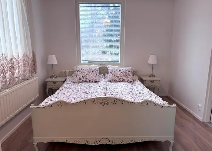 Quiet Renovated Near Tampere Airport & * Pirkkala