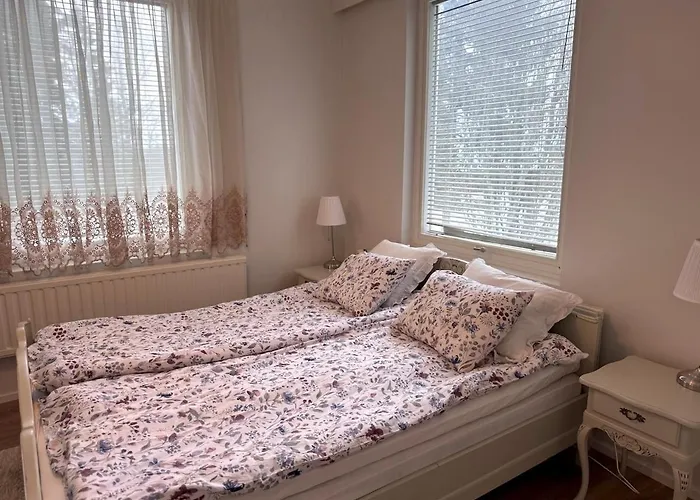 Quiet Renovated Near Tampere Airport & *