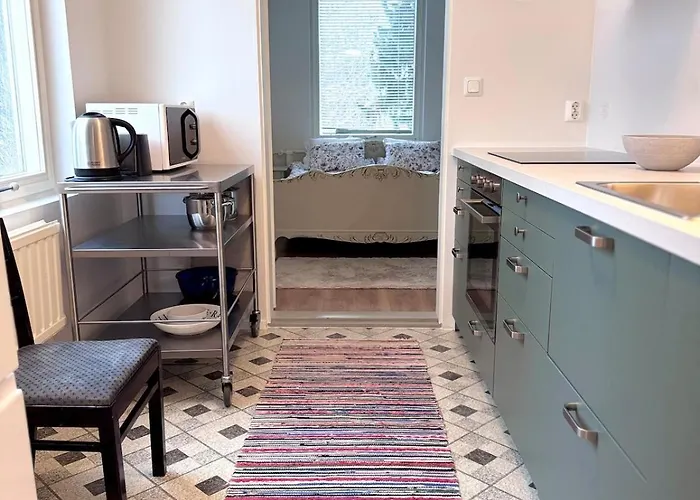 Quiet Renovated Near Tampere Airport & アパート *