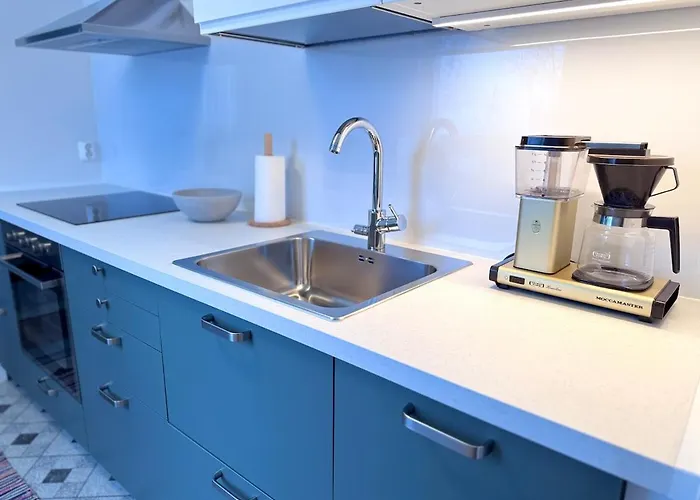 Quiet Renovated Near Tampere Airport & アパート *